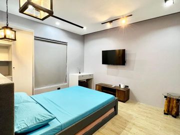 For Sale: Brand New House with Pool Tagaytay Fully Furnished