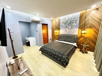 For Sale: Brand New House with Pool Tagaytay Fully Furnished