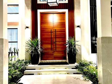 For Sale: Brand New House with Pool Tagaytay Fully Furnished