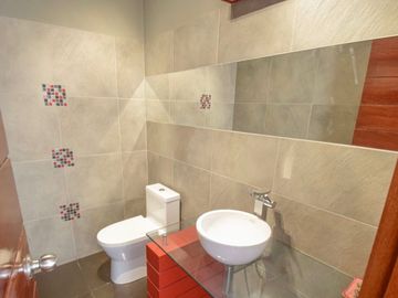 Vendo Casa De Lujo En Casuarinas Sur US$ 550,000