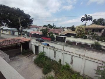 Venta Casa Urdesa Uso de Suelo Residencial y Comercial (VIVI)