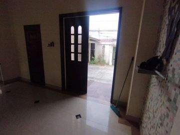 Venta Casa Urdesa Uso de Suelo Residencial y Comercial (VIVI)