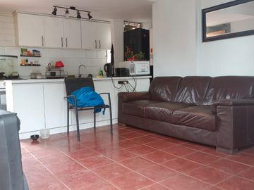Venta Locales Comerciales y tres departamentos interior