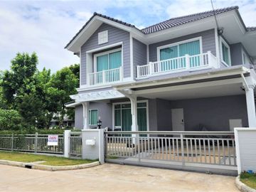 ขาย บ้านเดี่ยว 2 ชั้น หมู่บ้าน บุราสิริ ปัญญาอินทรา บ้านใหม่มากก หลังมุม ติดสวนและส่วนกลางของหมู่บ้าน พื้นที่ 78.1 ตรว. 4 ห้องนอน 3 ห้องน้ำ บรรยากาศรี