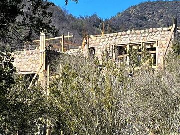 VENDE CASA EN PARCELA 5000 M2, PARQUE CANTILLANA, PAINE