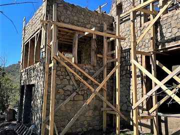 VENDE CASA EN PARCELA 5000 M2, PARQUE CANTILLANA, PAINE
