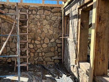 VENDE CASA EN PARCELA 5000 M2, PARQUE CANTILLANA, PAINE