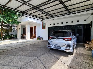 RUMAH at Jl KARTIKA UTAMA, PONDOK INDAH
