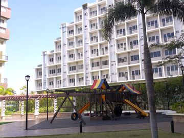 Pre-owned 2-Bedroom Loft at Monteluce Mondavi 2 Bldg. Lalaan 1 Silang Cavite