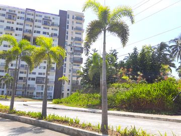 Pre-owned 2-Bedroom Loft at Monteluce Mondavi 2 Bldg. Lalaan 1 Silang Cavite