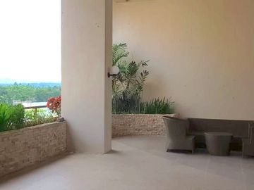 Pre-owned 2-Bedroom Loft at Monteluce Mondavi 2 Bldg. Lalaan 1 Silang Cavite