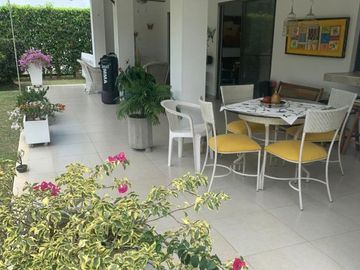 VENDO CASA EN LA MORADA A LAS AFUERAS DE CALI VALLE DEL CAUCA