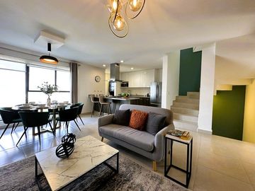Casa de 3 Recámaras Con Baño Completo en Zibatá (Una en planta baja).