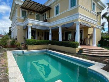 PRE-OWNED HOUSE AND LOT FOR SALE IN AYALA SOUTHVALE PRIMERA