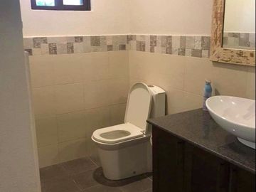 Pre-Owned house in Ponderosa Leisure Farms Pasong Langka Silang Cavite