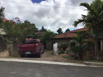 Pre-Owned house in Ponderosa Leisure Farms Pasong Langka Silang Cavite