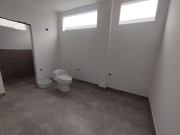 VENTA DE DEPARTAMENTO PLANTA BAJA URB CEIBOS NORTE ESTRENO