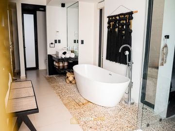 ENTREGA INMEDIATA DE 2 HABITACIONES CON ALBERCA Y BUENA UBICACION EN TULUM