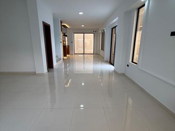 VENTA DE CASA CIUDAD CELESTE POR EL HOSPITAL DE SANTO DOMINGO