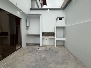 VENTA DE CASA CIUDAD CELESTE POR EL HOSPITAL DE SANTO DOMINGO