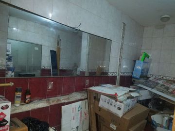 Local comercial de alquiler en Manta zona céntrico