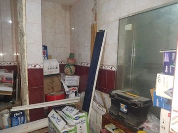 Local comercial de alquiler en Manta zona céntrico