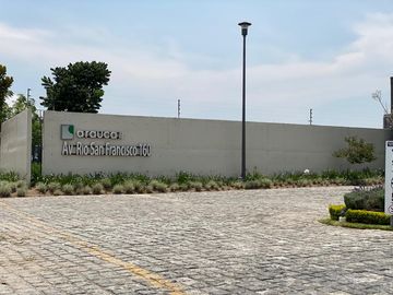 Espectacular Terreno en venta Arauca 2, Zapopan, Jalisco, Lote 222 superficie de terreno 383.113 m², zona Valle Real, Mitica, Olivos