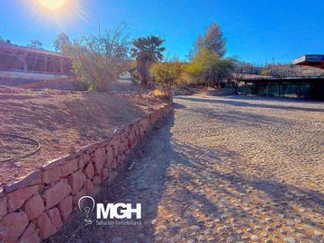 Excelente propiedad comercial en Los Andes
