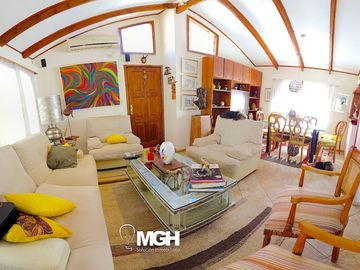 Excelente propiedad comercial en Los Andes