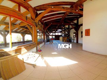 Excelente propiedad comercial en Los Andes