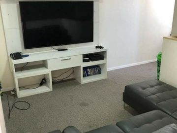CASA EN VENTA CON PISCINA TEMPERADA 4D/3B - ESTANCIA LIRAY/COLINA