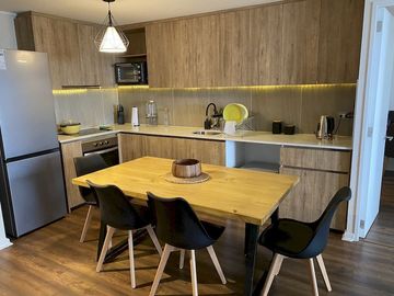 SE VENDE INCREIBLE  DEPARTAMENTO CON VISTA AL LAGO  EN VILLARRICA