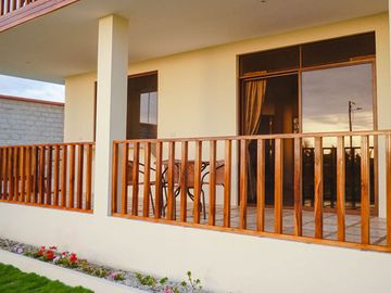 casa de venta cerca al mar en puerto cayo manabi