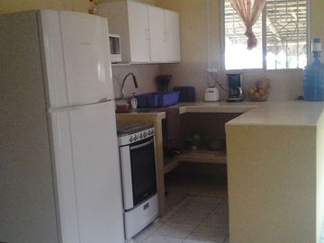casa de venta cerca al mar en puerto cayo manabi
