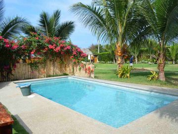 casa de venta cerca al mar en puerto cayo manabi