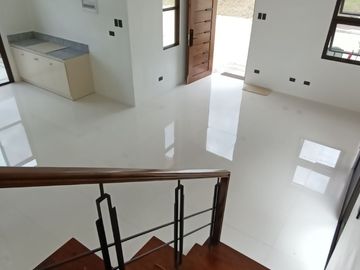 FREE Air conditions for all rooms & FREE Smart TV for this Premium Single Detached House and Lot Unit @ Periveo Leisure Estates Along Lipa-Ibaan Road,