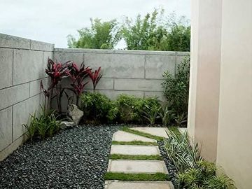 FREE Air conditions for all rooms & FREE Smart TV for this Premium Single Detached House and Lot Unit @ Periveo Leisure Estates Along Lipa-Ibaan Road,