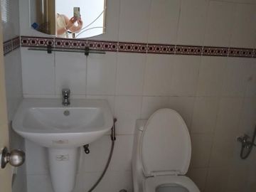 FOR ONLY 25K PER MONTH: Studio unit for rent condo in Valle Verde Mansions, Pasig City
