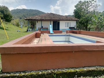 Venta Finca Ganadera Granada Antioquia