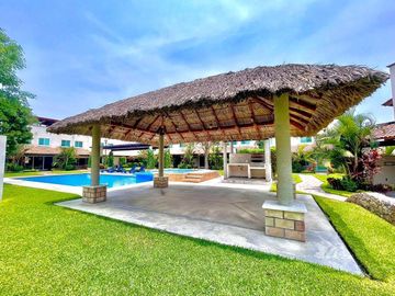 Casa en condominio alberca al sur de Cuernavaca Morelos