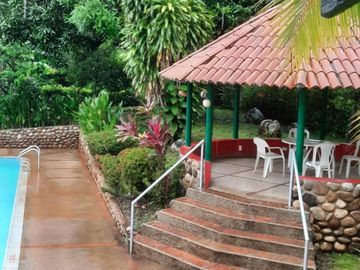 VENTA DE CASA EN MELGAR