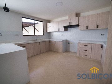 Casa 5 habitaciones Venta Cuenca