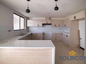Casa 5 habitaciones Venta Cuenca