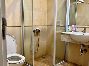 Dijual Apartemen FX Residence Sudirman Jakarta 2BR Harga Termurah