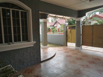 RFO Fully-Furnished House in Villa Angela Subd, Near Trinity School