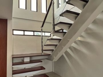 ON SALE!!! 2 STOREY SINGLE DETACHED BEACH SMARTHOUSE IN MACTAN, CEBU