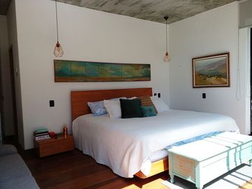 PR17035 Casa en venta en el sector Alto del Escobero, Envigado