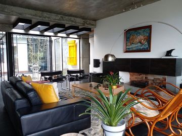 PR17035 Casa en venta en el sector Alto del Escobero, Envigado