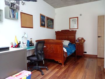 PR17035 Casa en venta en el sector Alto del Escobero, Envigado