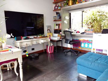 PR17035 Casa en venta en el sector Alto del Escobero, Envigado